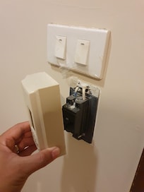 Bathroom light fitting