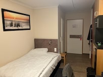 Bett im Einzelzimmer