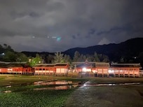 夜の厳島神社