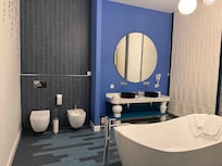 Soaker tub