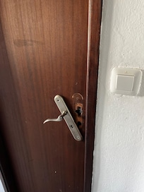 The door to my private bathroom broken