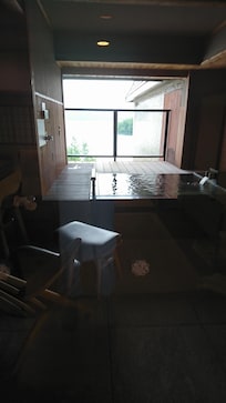 24時間かけ流し露天風呂