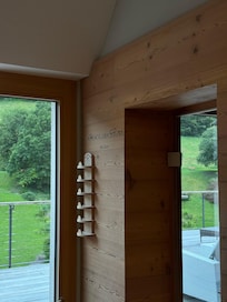 Panorama Sauna, eine ladies Sauna gibt es auch