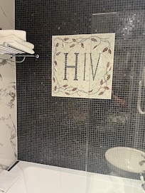 Beautiful bathroom decor