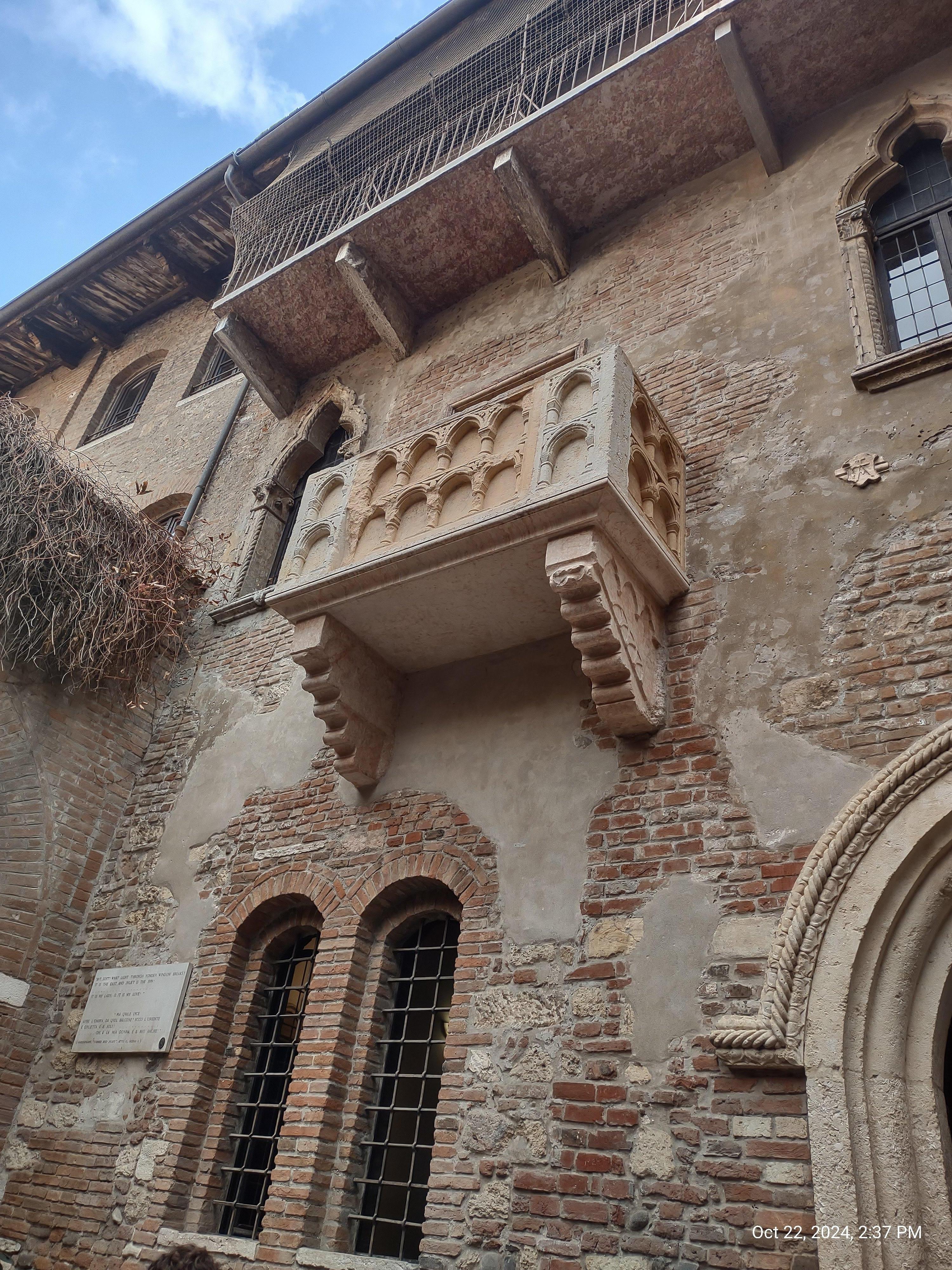 Juliet's balcony