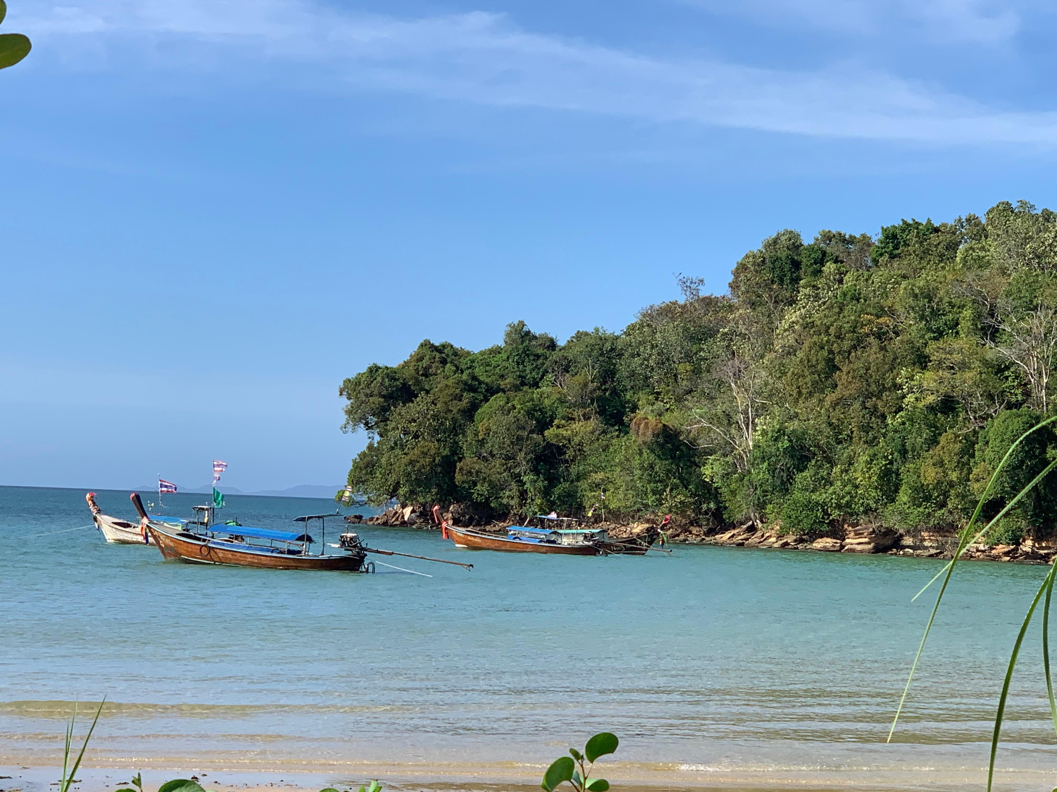 ホテルのレストランから見た海の景色