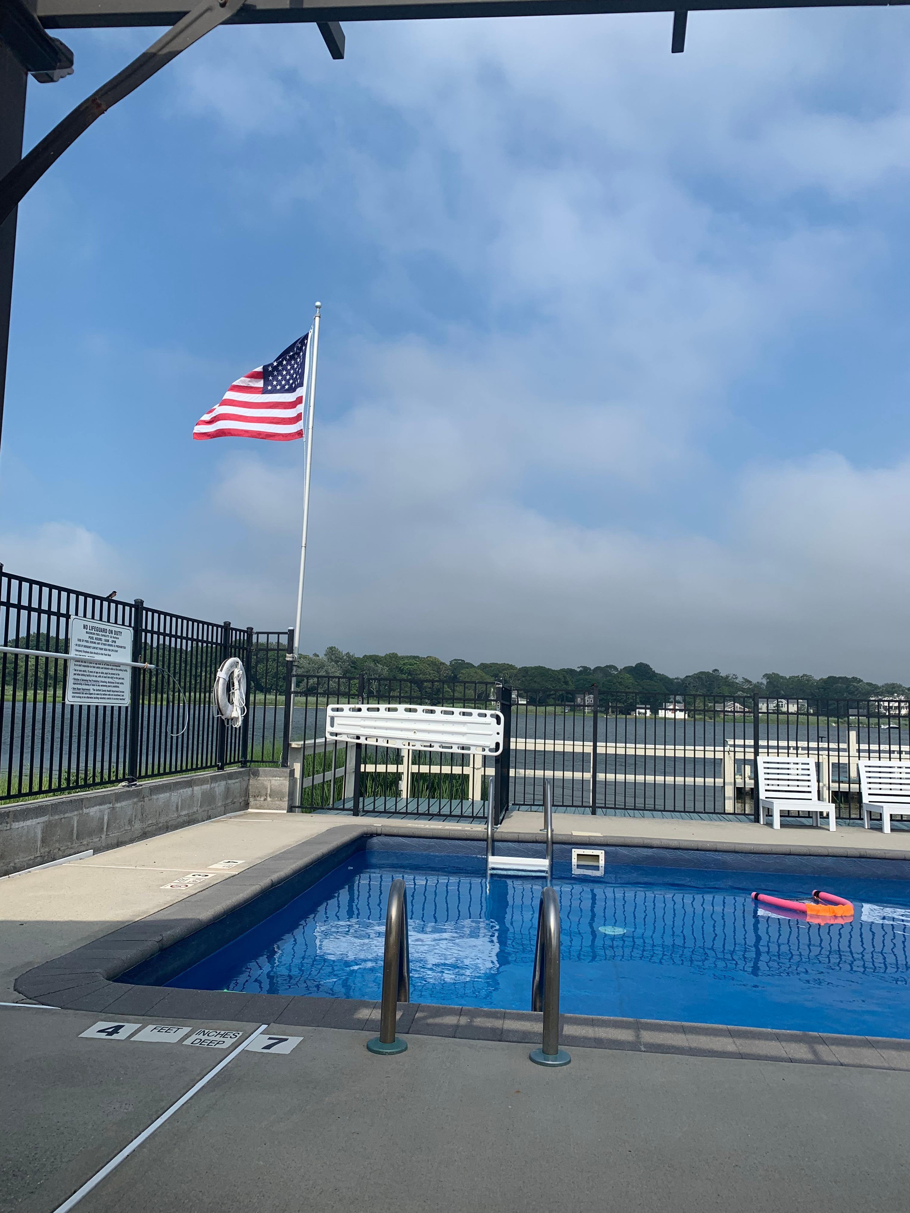 Pool by the bay 