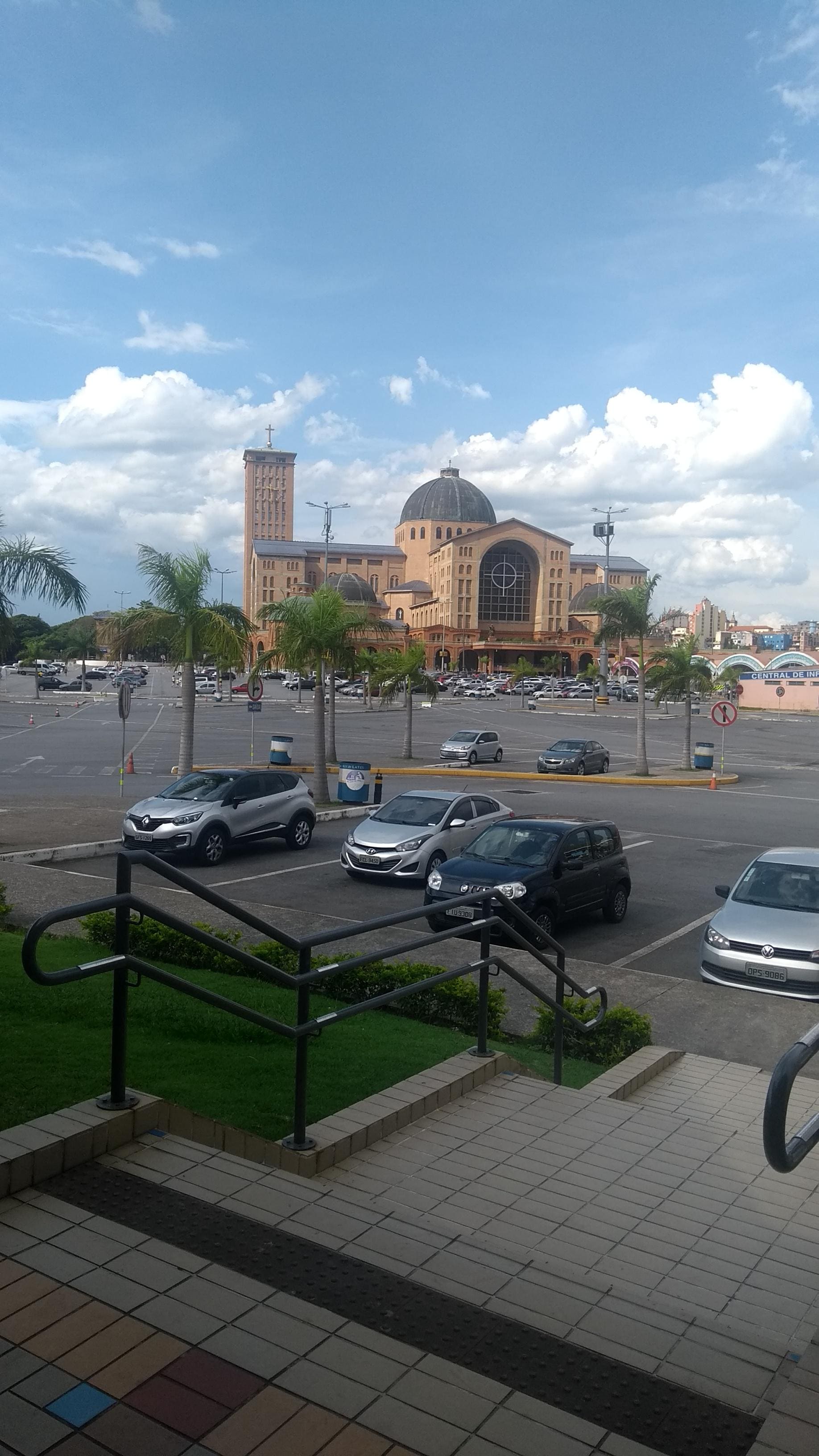 Basílica de Aparecida. 36 min sem pedágio