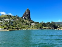 Sailing in the lake is a must! El Peñol stone