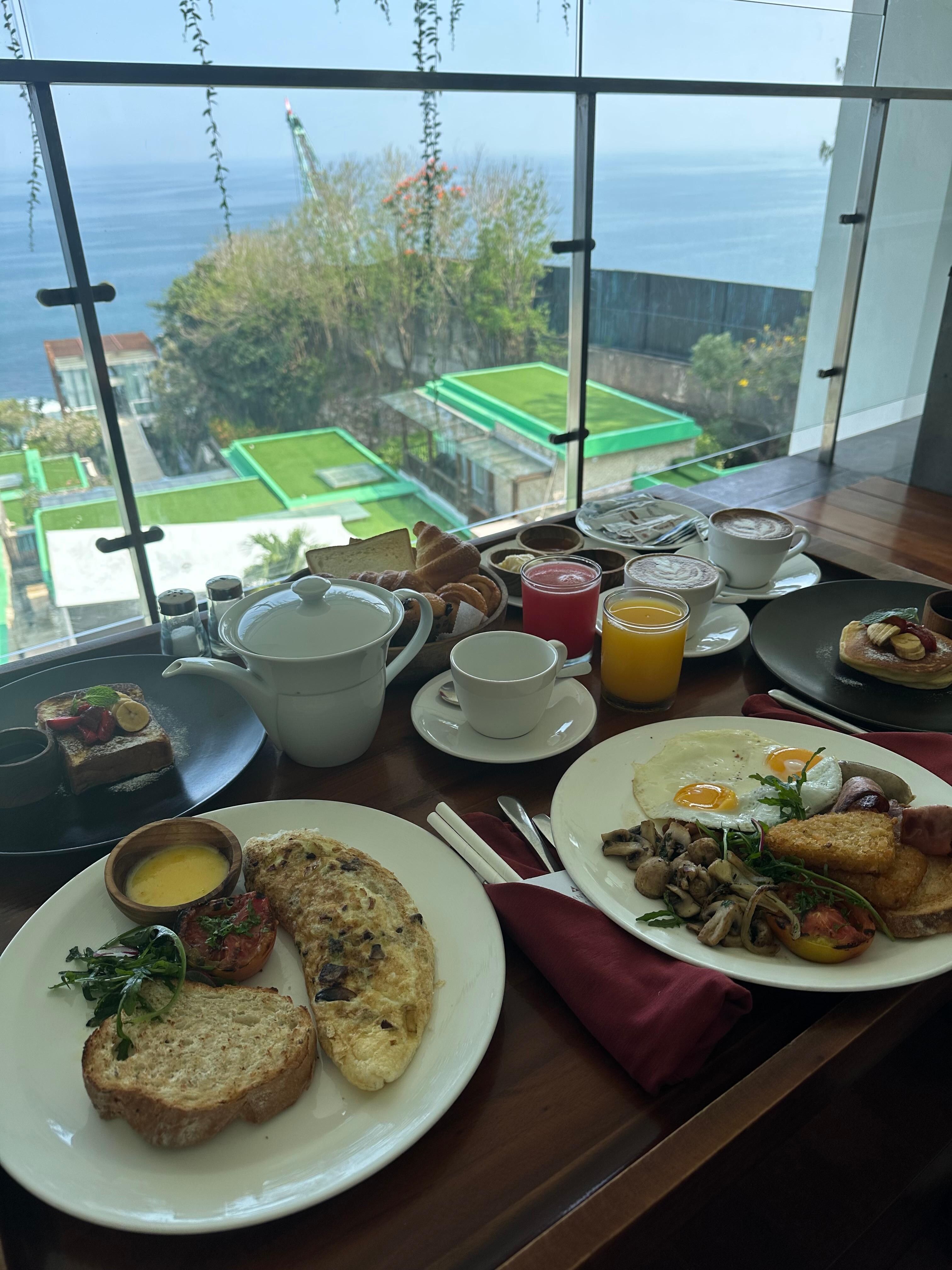 Café da manhã na varanda