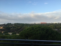 Voici la vue de mon balcon, j ai réservé chambre vue mer