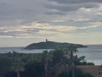 Vu de la chambre sur l'île de bandore