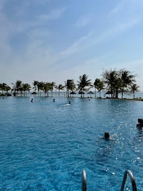 Poolen vid wavely