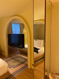 Entrée et partie de la chambre