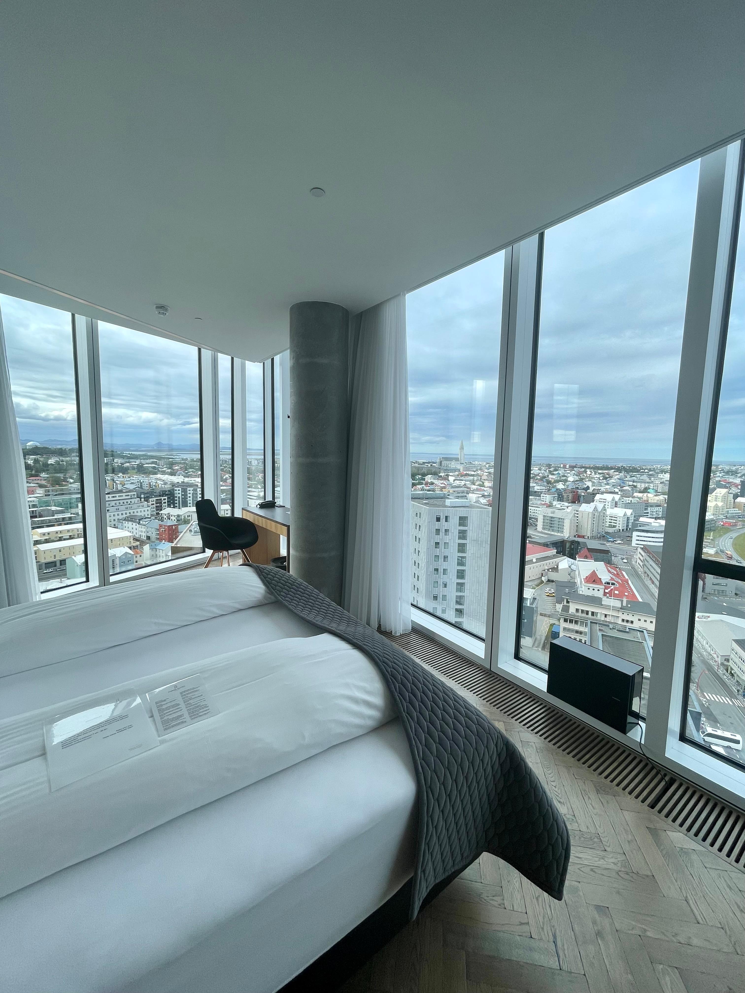 Very comfortable bed with amazing views