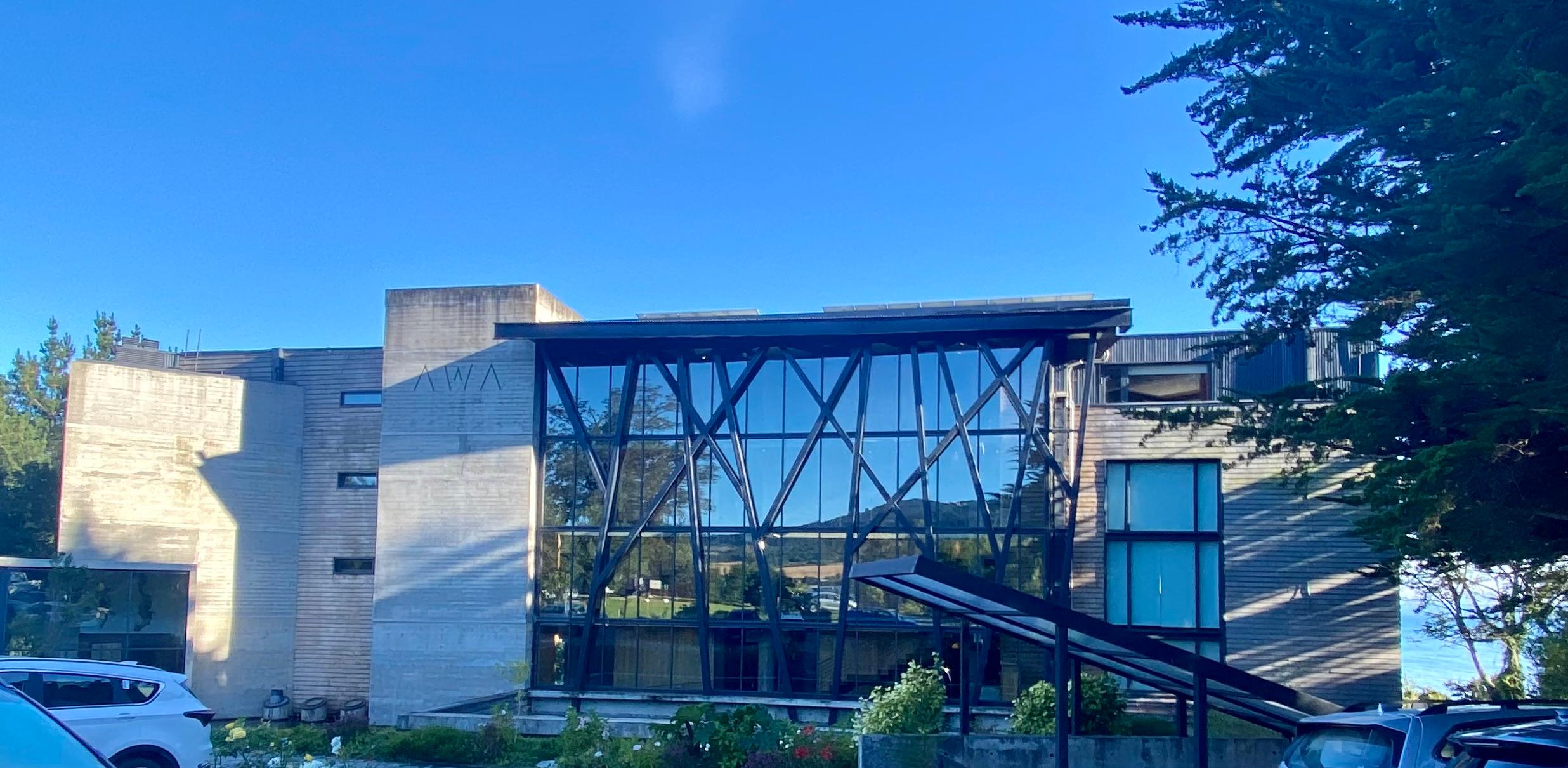 View of the hotel from the road 