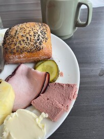 Bra frukost mkt nöjda!