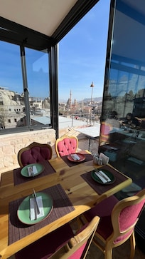 Enclosed breakfast dining area