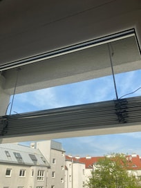 Volleys casses et cachés derriÚre les rideaux