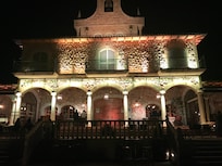 Voorzijde bodega