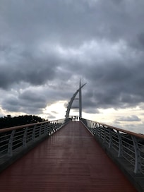 호텔앞 일출명소 새연교