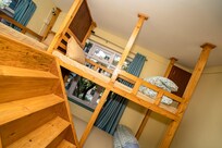 Dorm room 4 bed with locker . perfect one