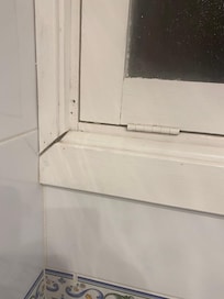 Salle d’eau en détresse
