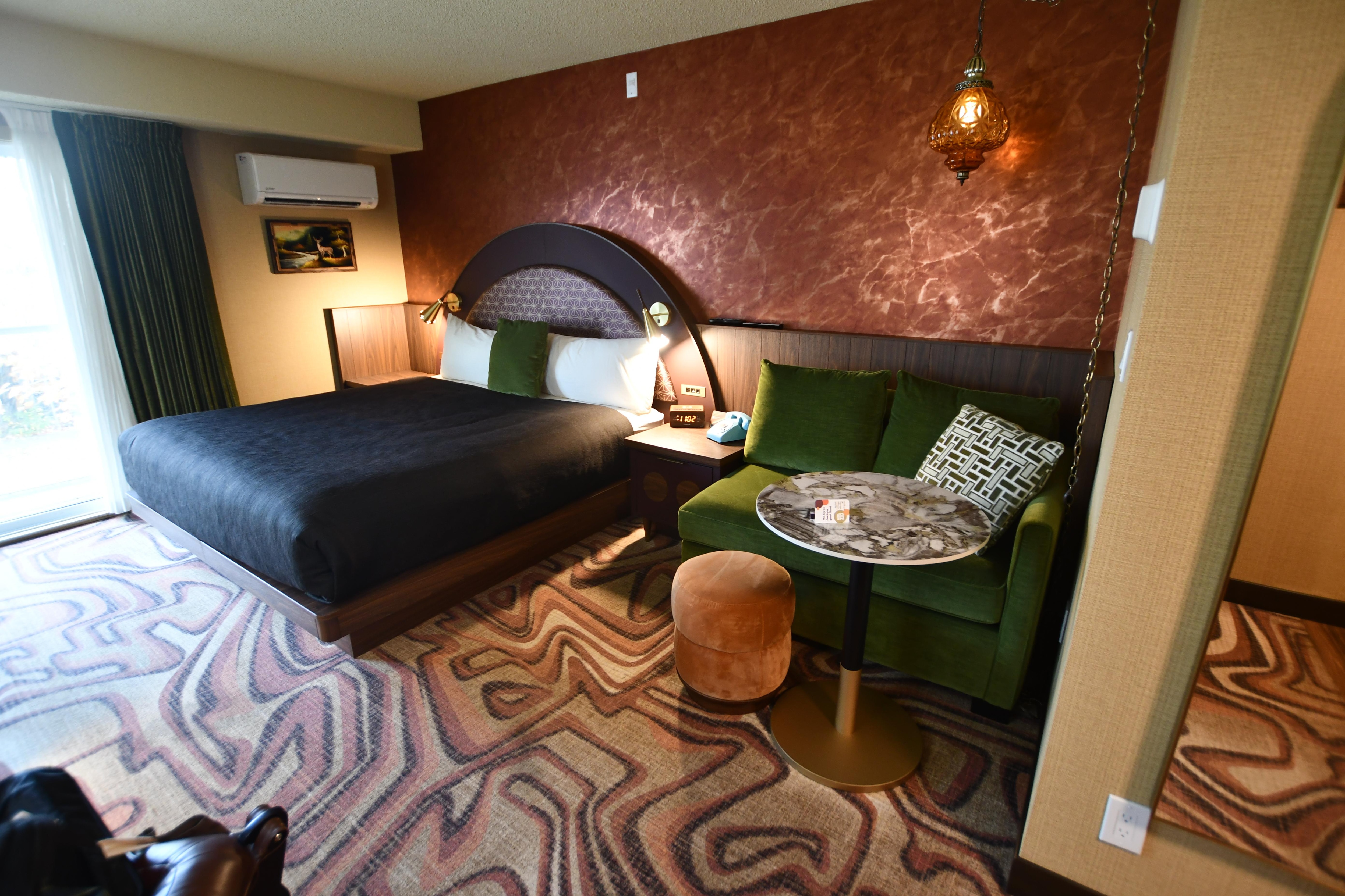 A look into the general sleeping and sitting area