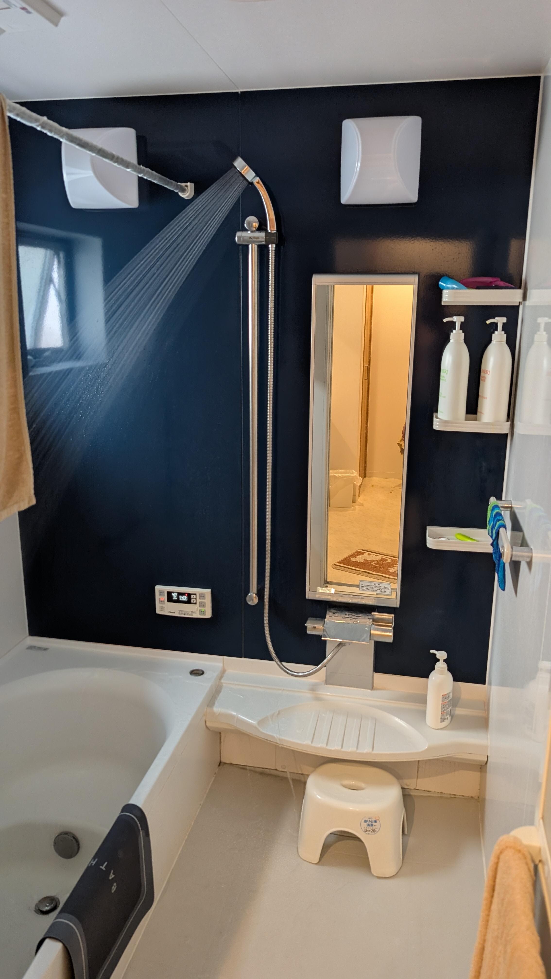 excellent bathroom