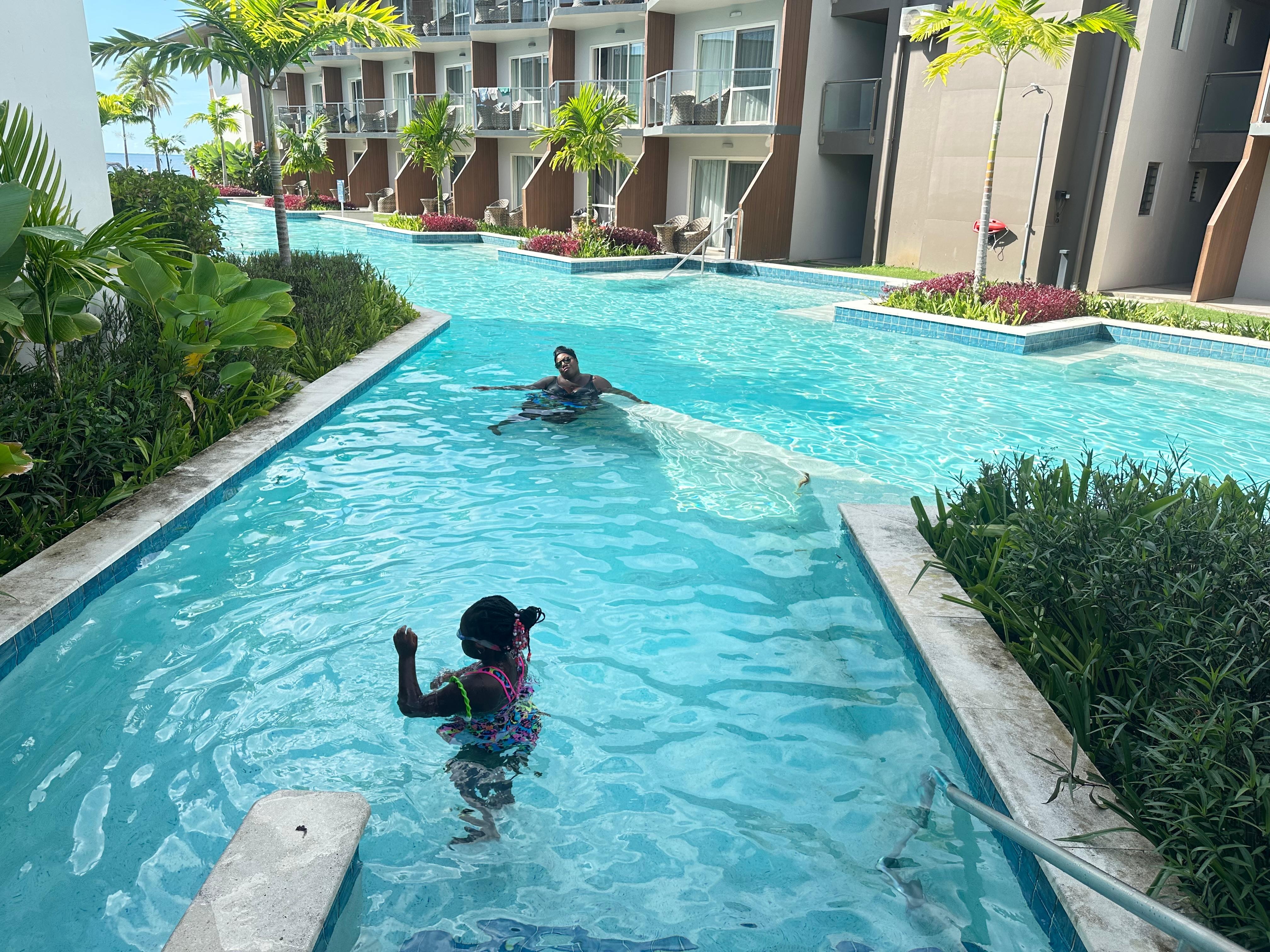 Swim up pool access room! Spacious and fantastic!