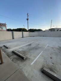 Notice no place for pets to relieve themselves.