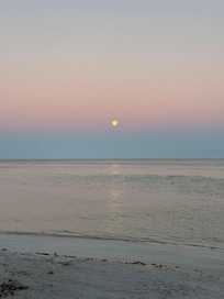 Full moon setting in the morning