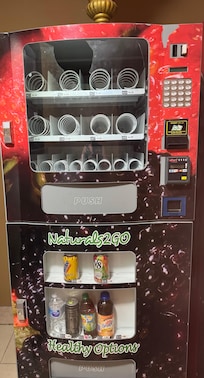 NO SNACKS in advertised vending machine