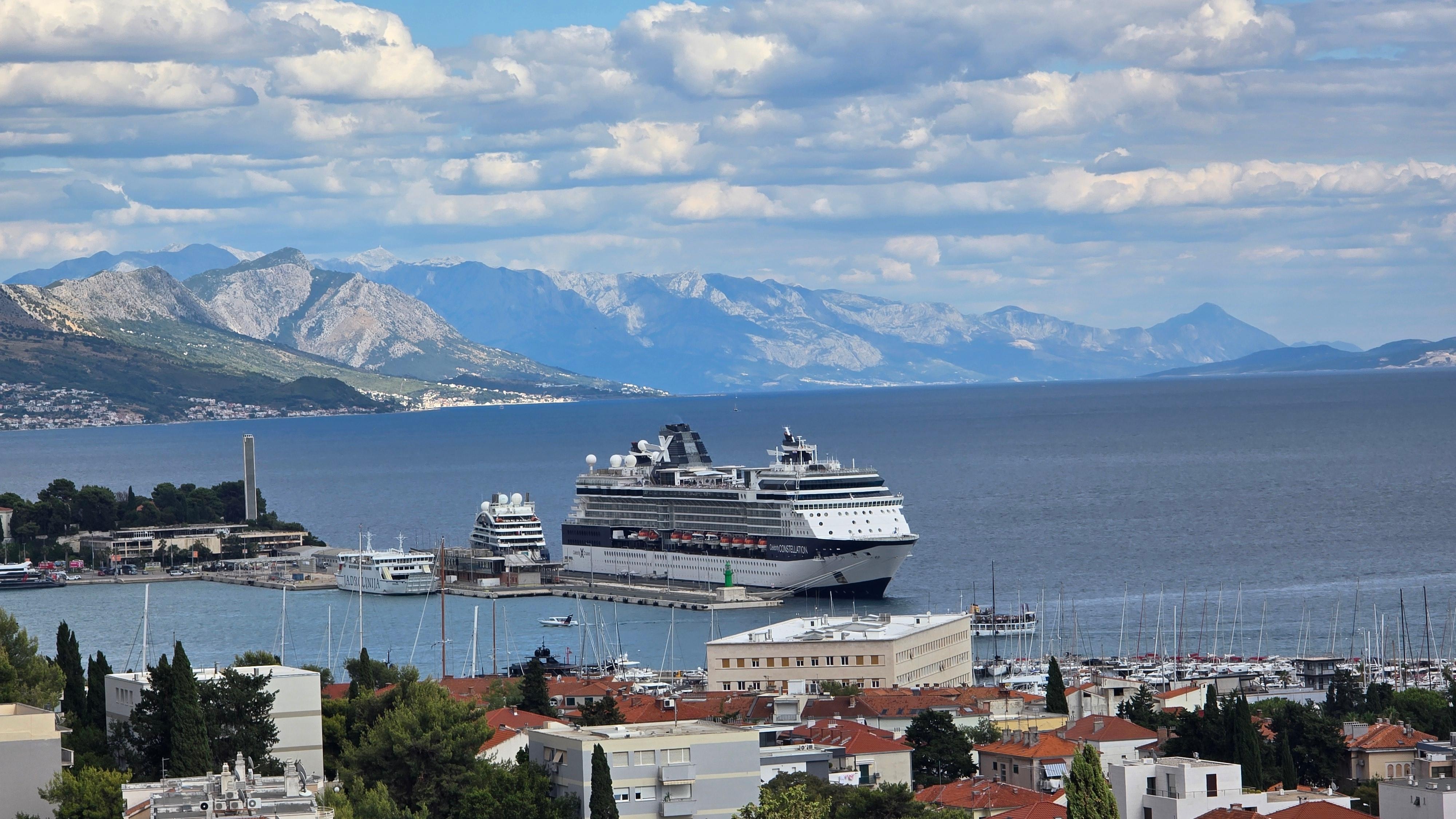 A view of the harbor