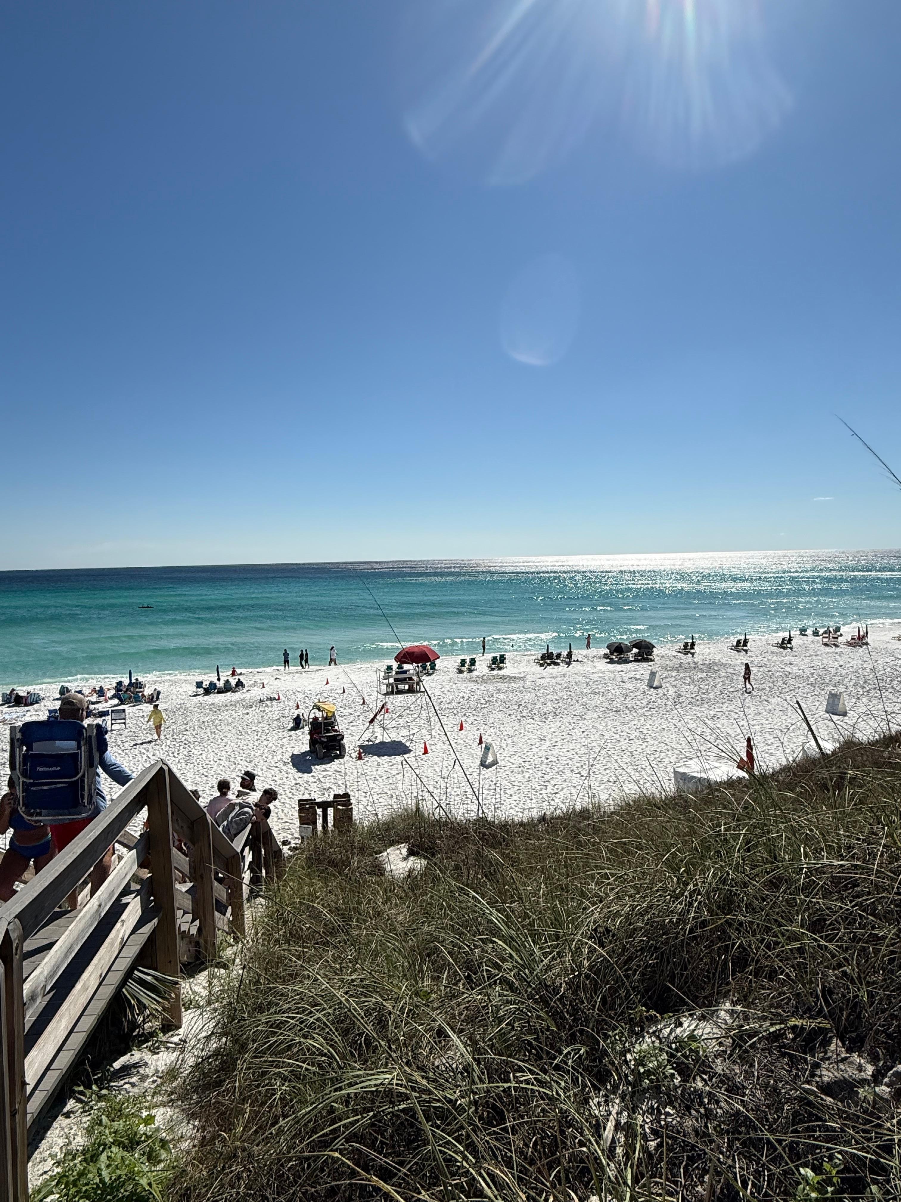 Beach access - blue mountain. Easy 15 minute walk. 