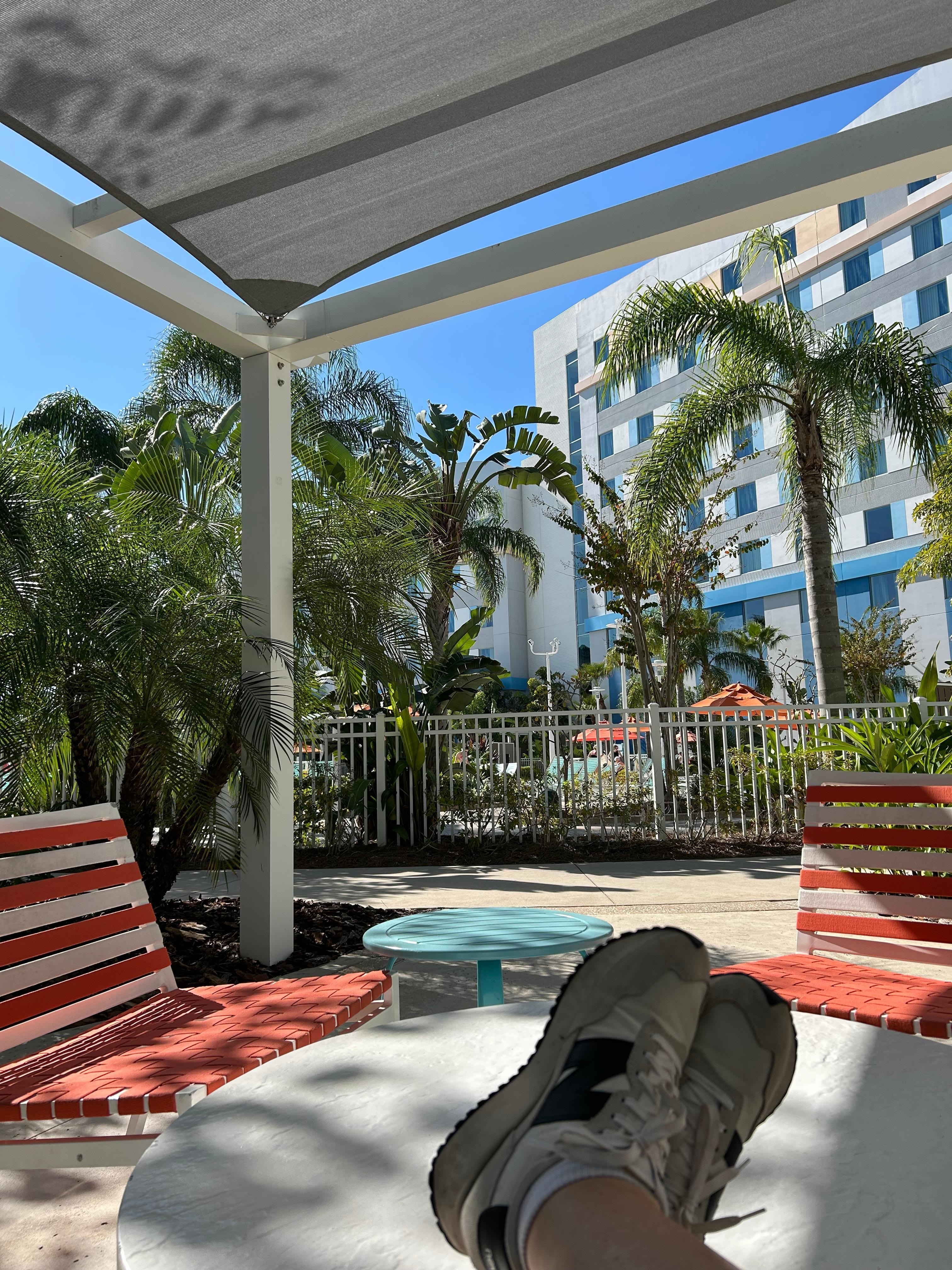 Killing time til pick up for the airport 