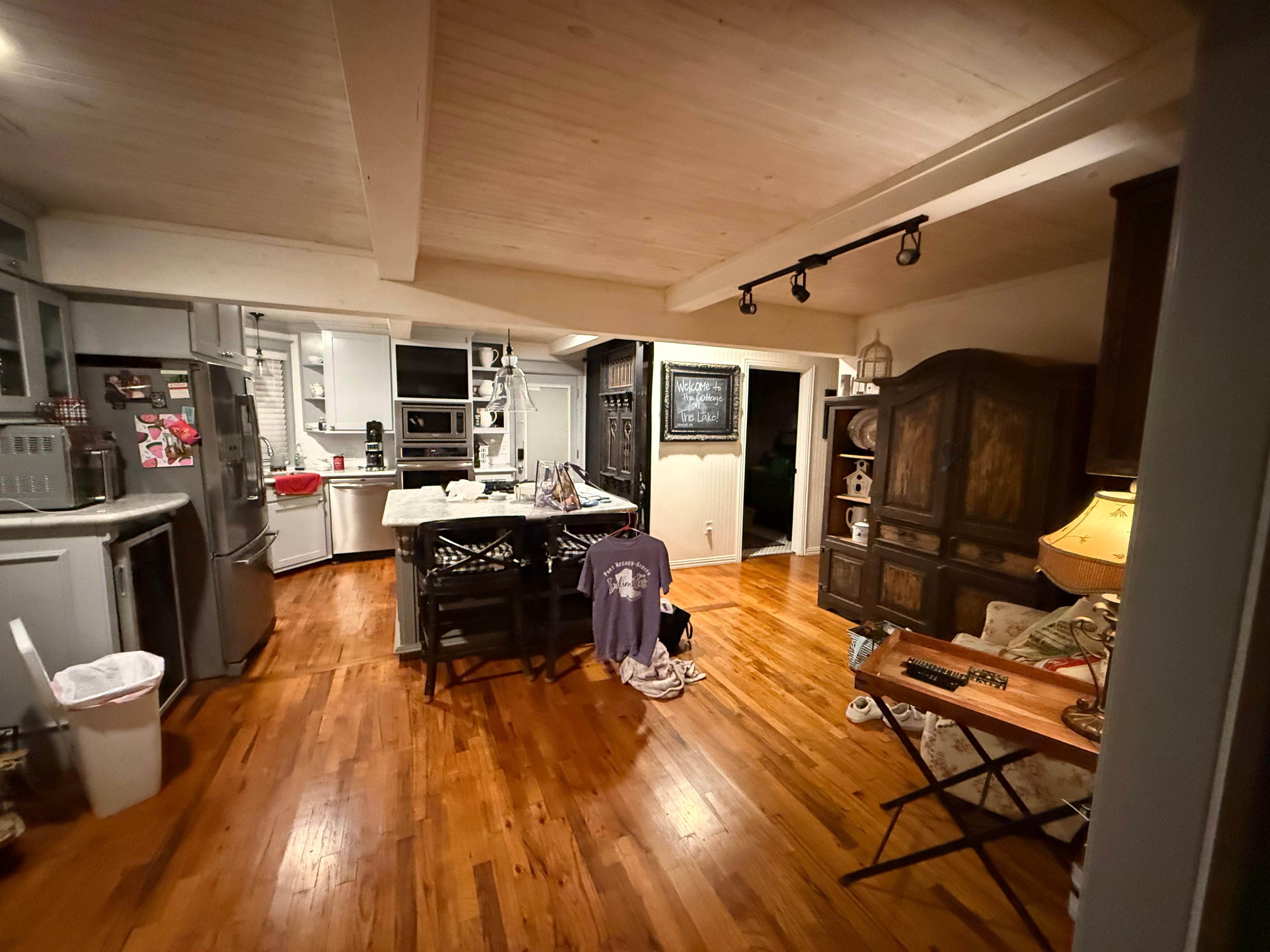 Lots of room to sit and lounge. 