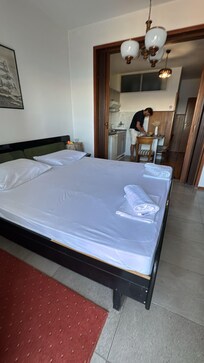 Das Bett ist abgenutzt