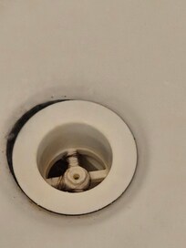 Misaligned drain