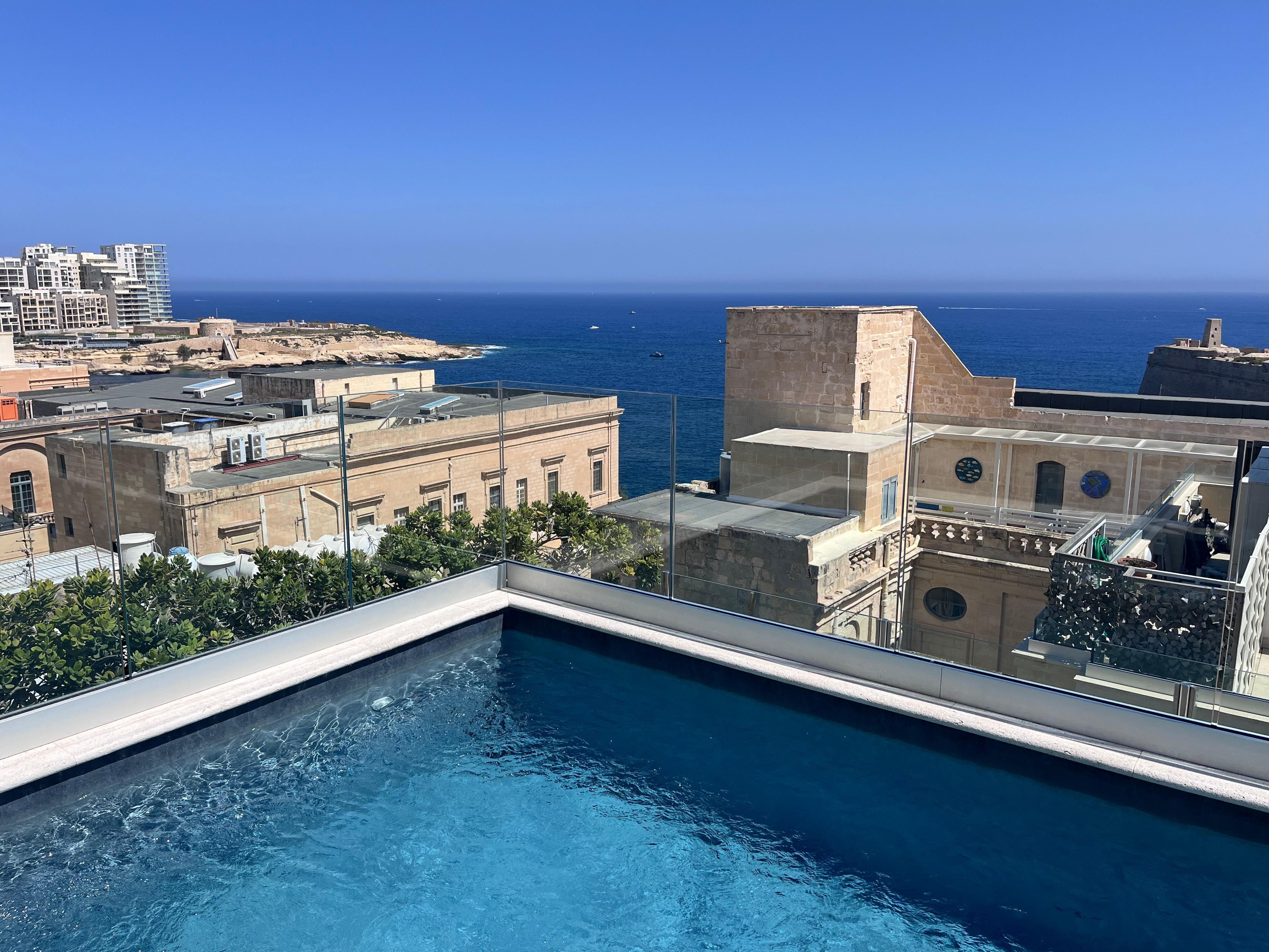 Pool on terrace level 5