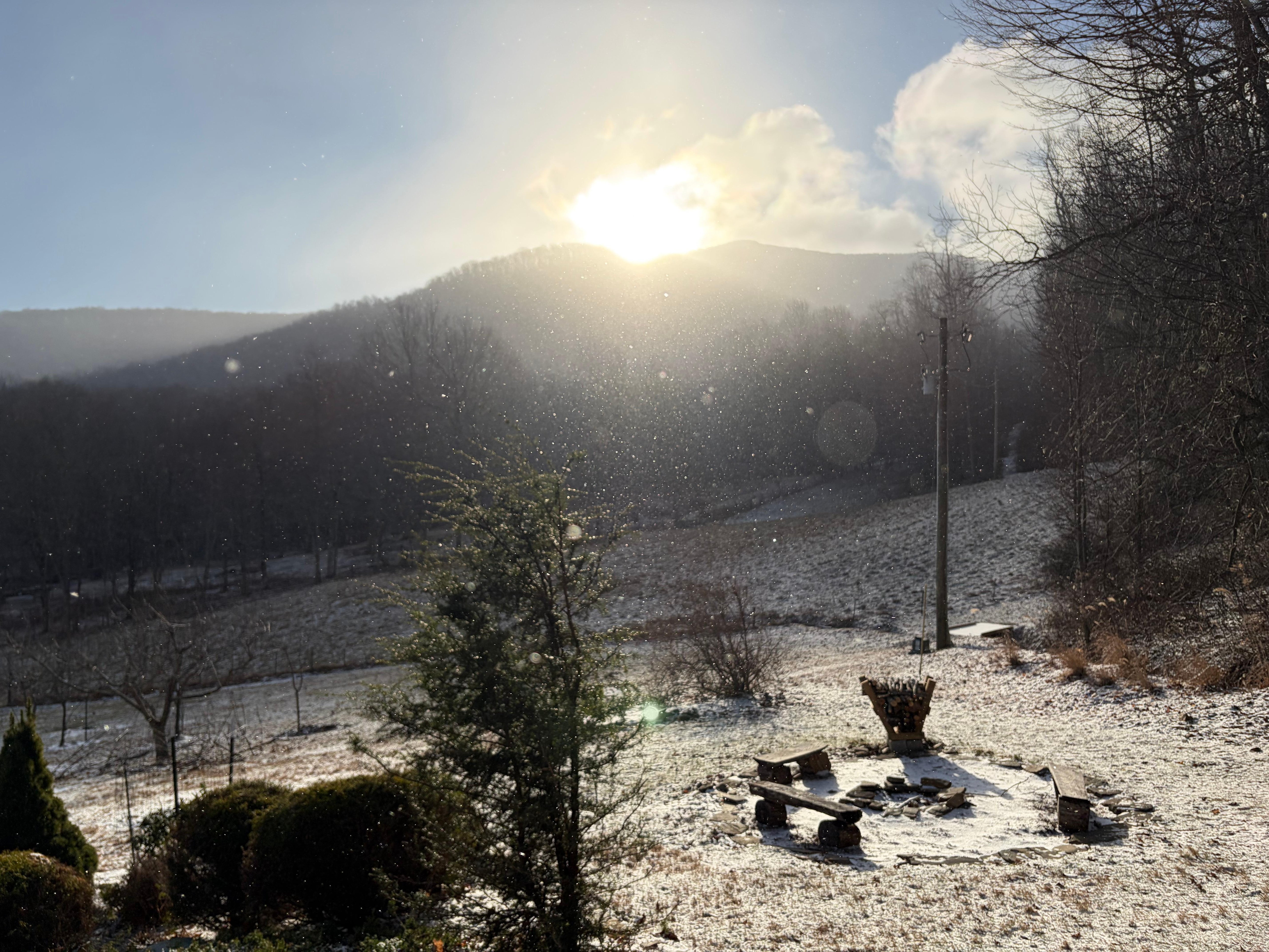 Beautiful views plus a fire pit again too cold we experienced winds and got to see snow ❄️ flurries 