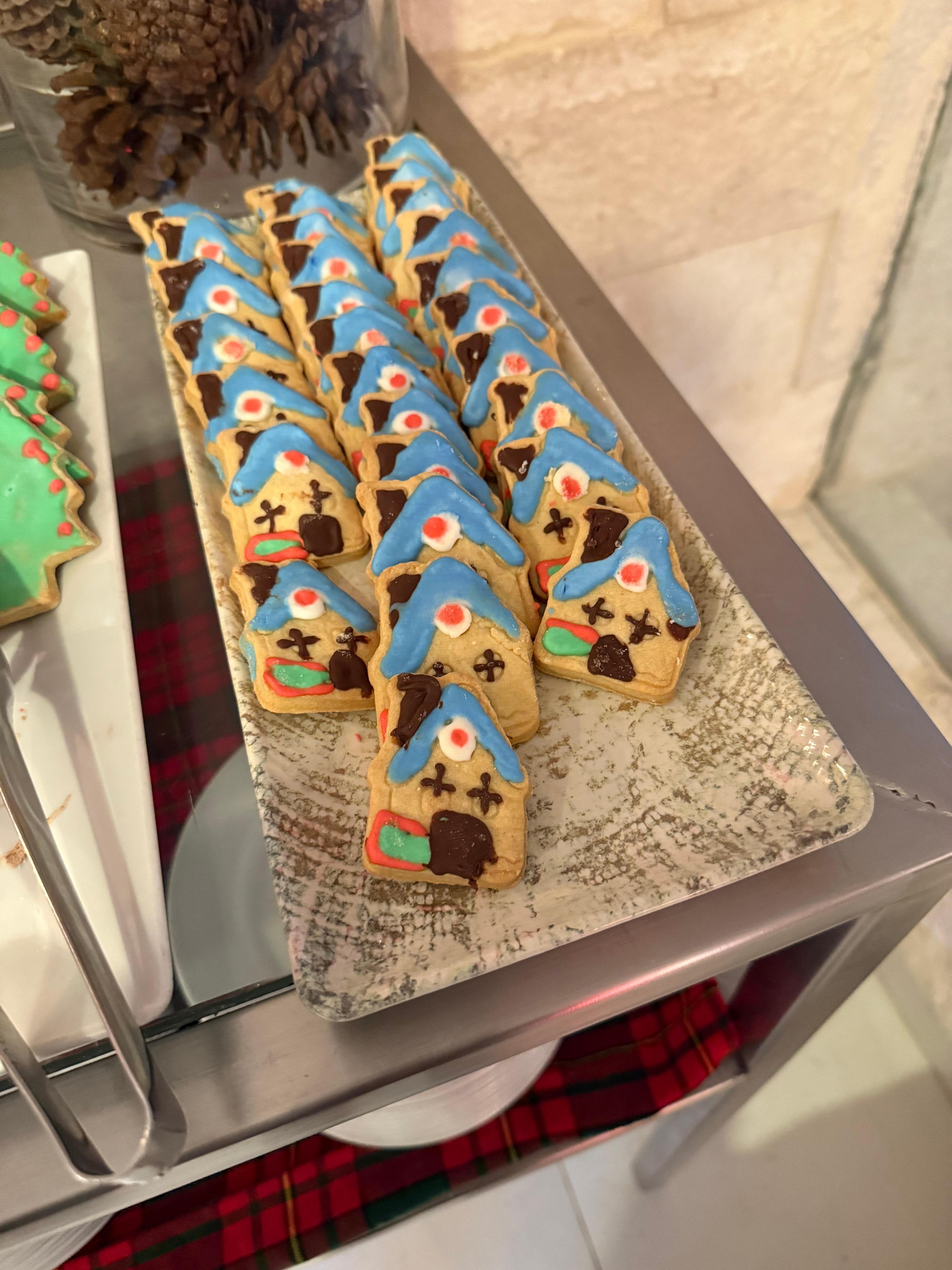 Christmas Eve dinner at the buffet.