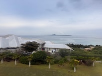 部屋からの眺め、曇りの朝。