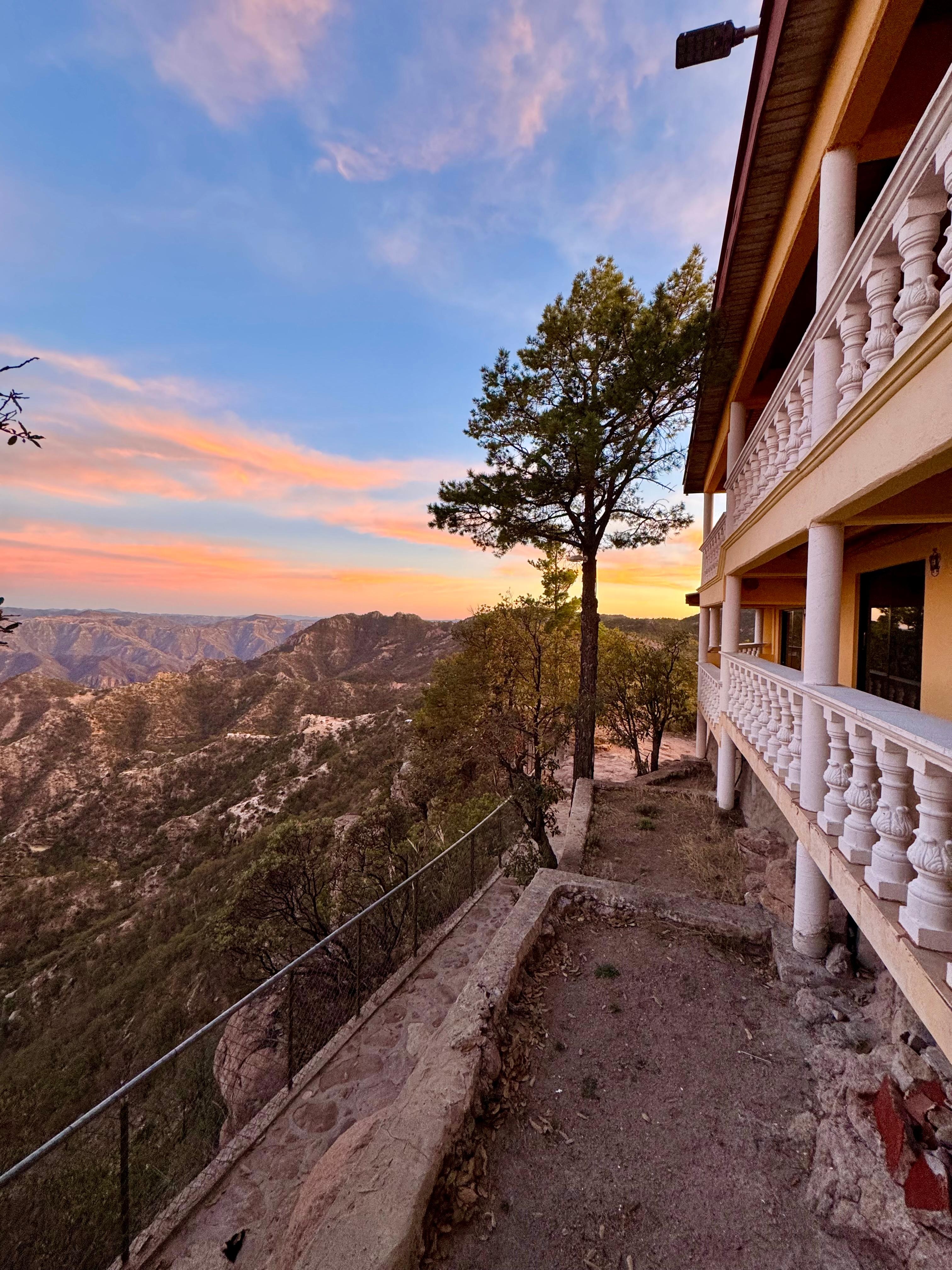 The view is beautiful from the very expensive rooms