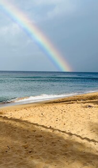 Morning breakfast at Dukes🌈