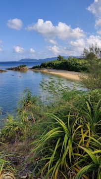 Farther up after strolling on the promenade