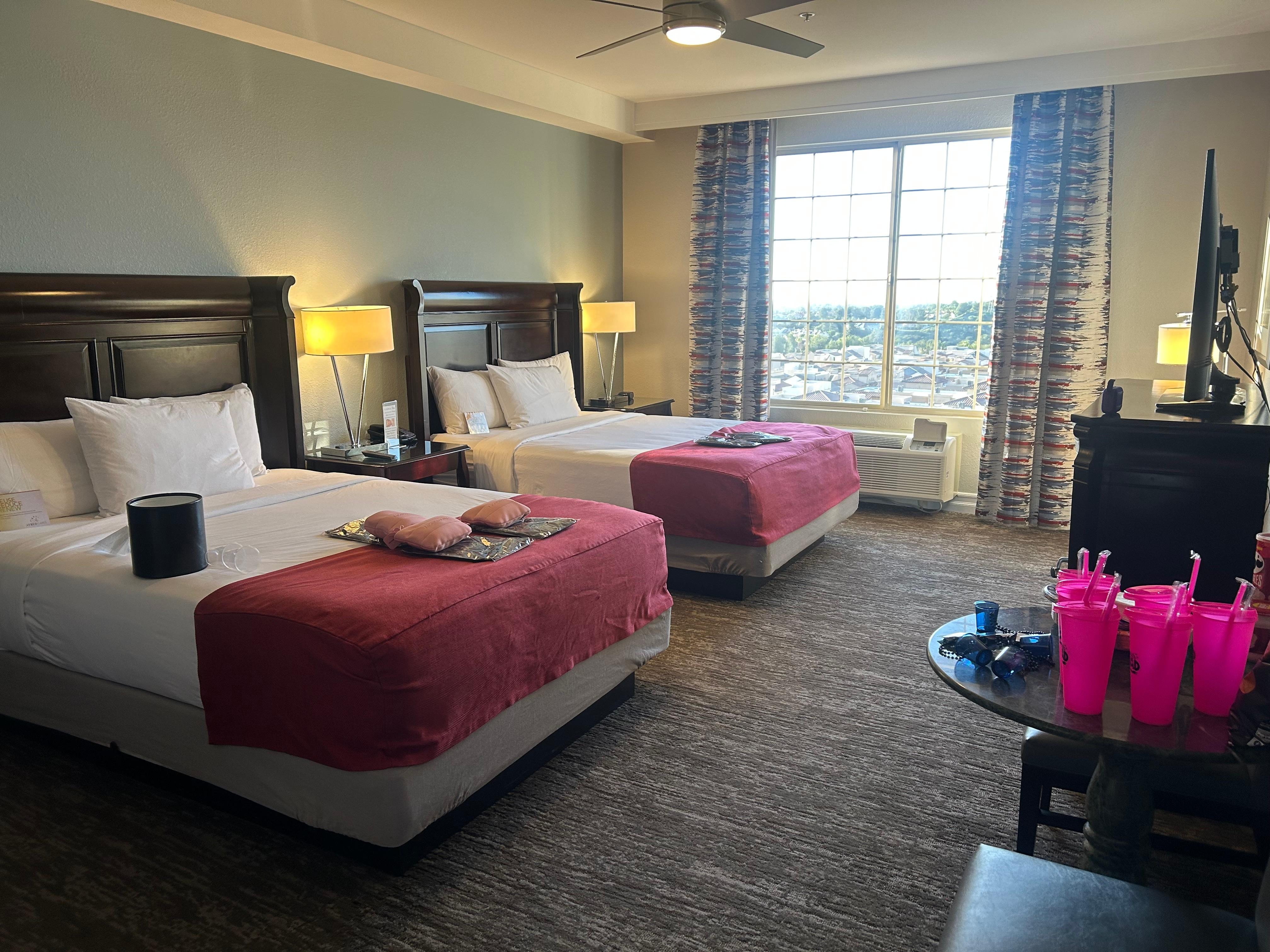 Room was clean, cozy, and very spacious. Had a pretty awesome view from the third floor too. 