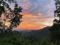 Gorgeous sunrise, so serene.