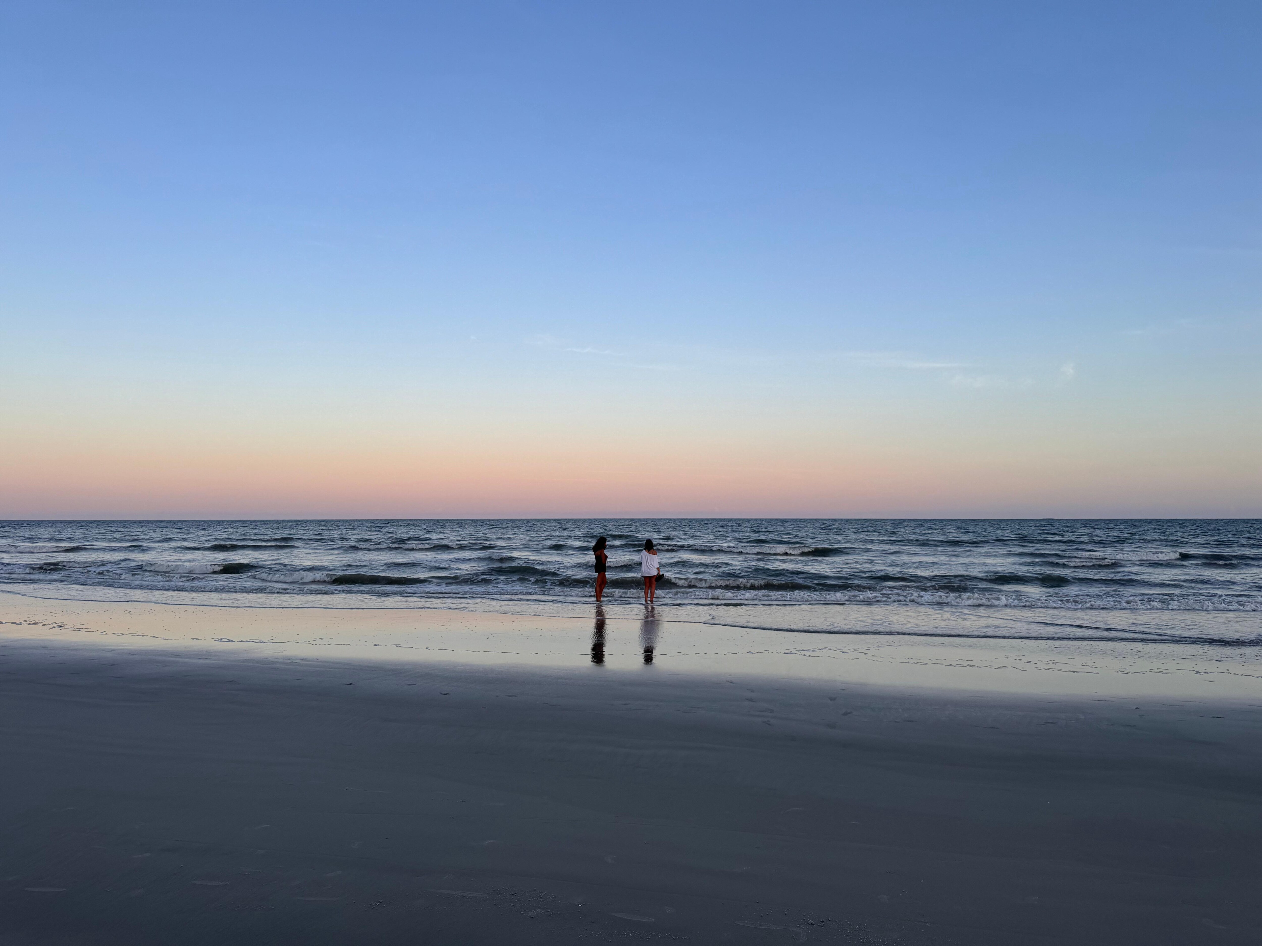 Evening in the tides. 30 second walk to the beach.