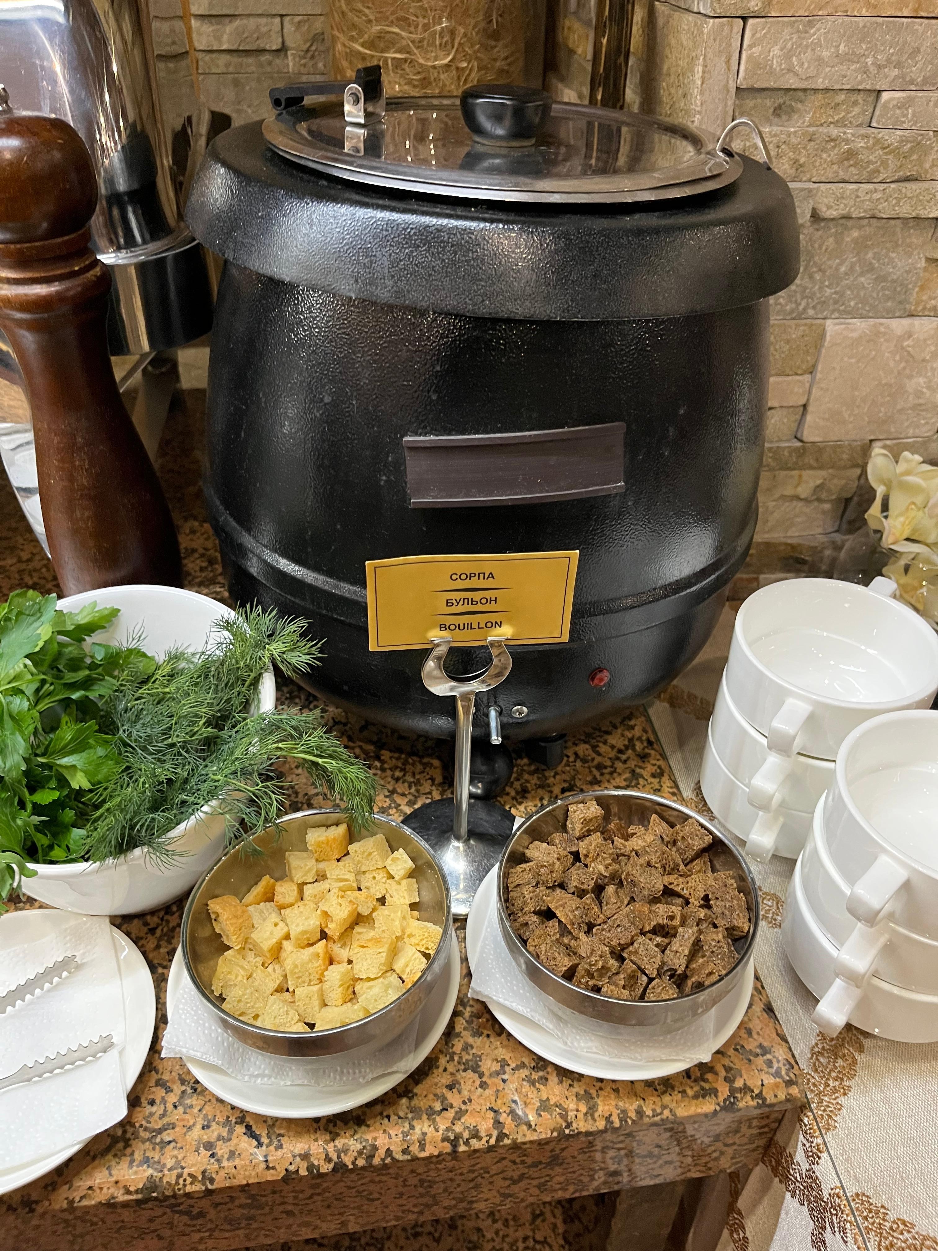 朝食は日替わりです